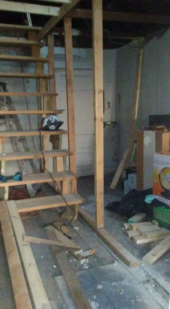 Slide of Re-Corah Refurbishing & Creations