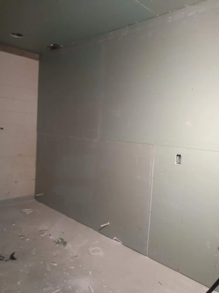 Slide of Re-Corah Refurbishing & Creations