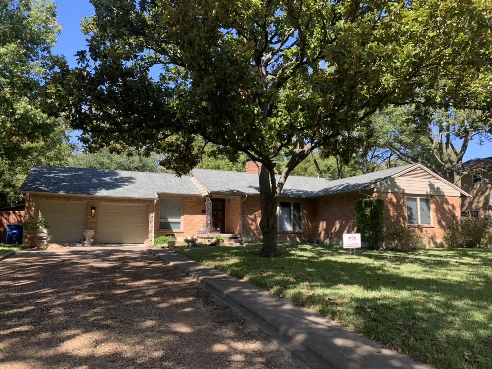 Slide of RE Roofing and Construction