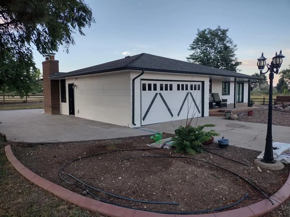 Slide of Read's Restoration & Repair