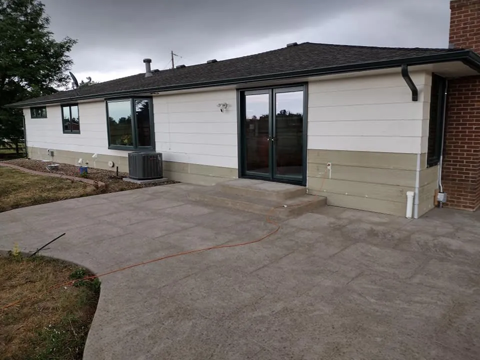 Slide of Read's Restoration & Repair