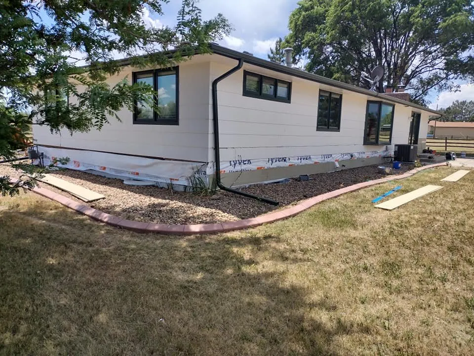 Slide of Read's Restoration & Repair