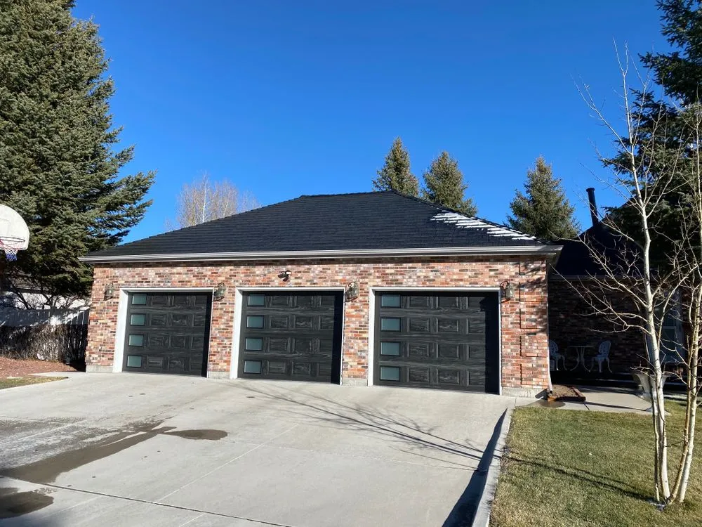 Slide of Ready Roofer