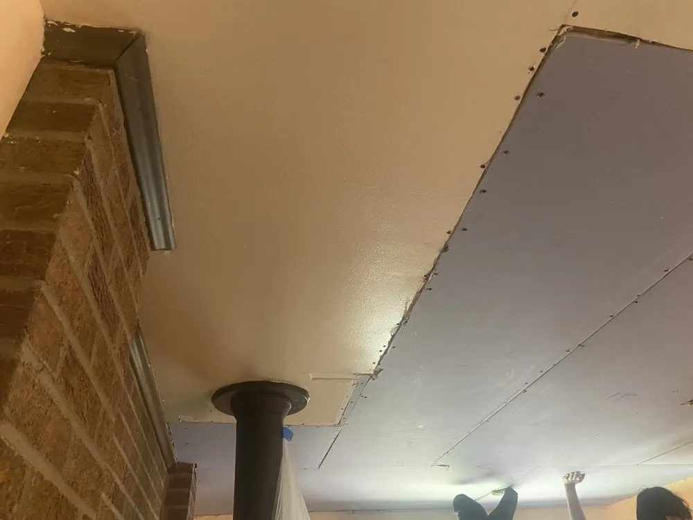 Slide of Real Elite Contracting