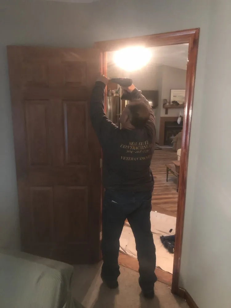 Slide of Real Elite Contracting