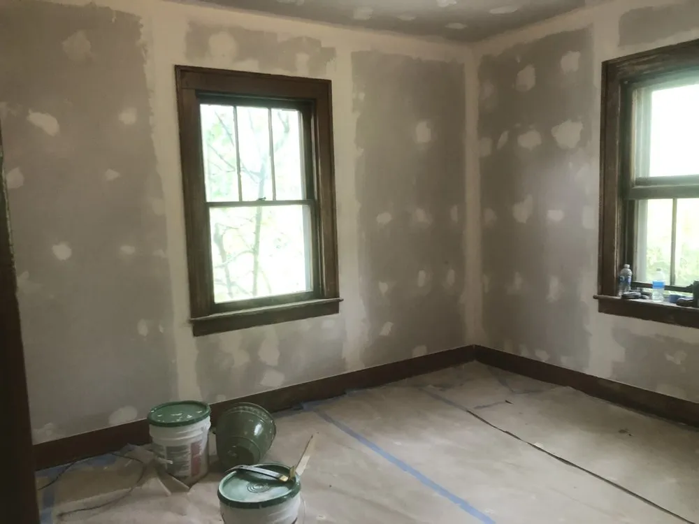 Slide of Real Elite Contracting