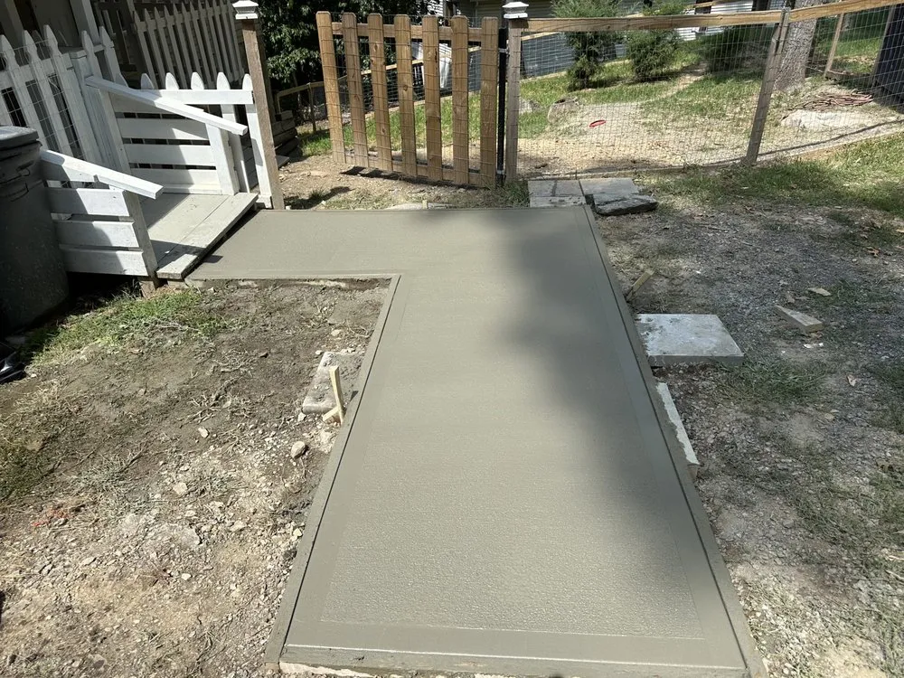 Slide of Real Elite Contracting