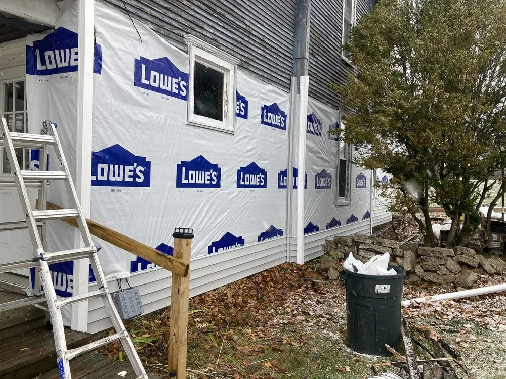 Emergency roof leak repair experts serving Walkerville, MI - Real Remodeling
