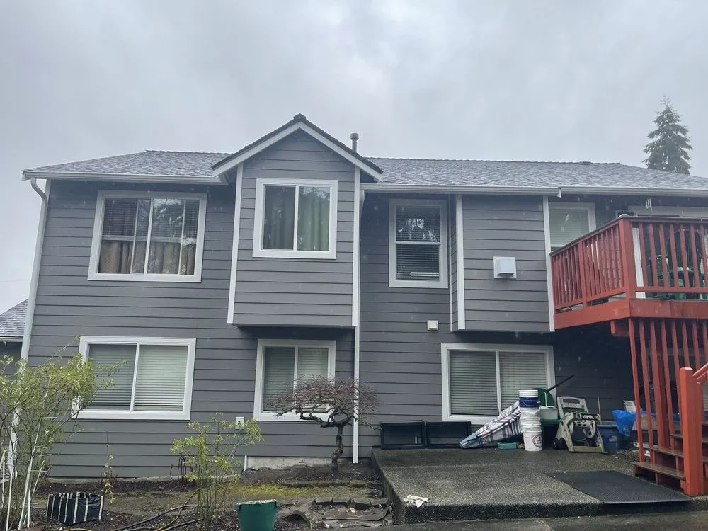 Slide of Realm Roofing