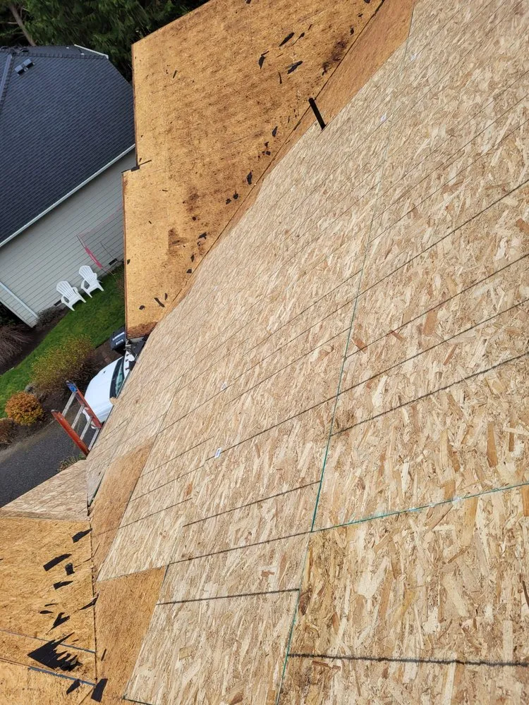 Slide of Realm Roofing