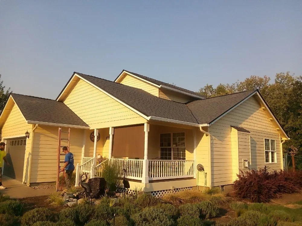 Slide of Realty Roofing