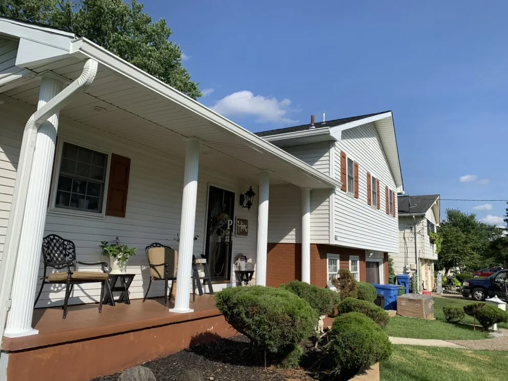 Slide of Reanimate contractors