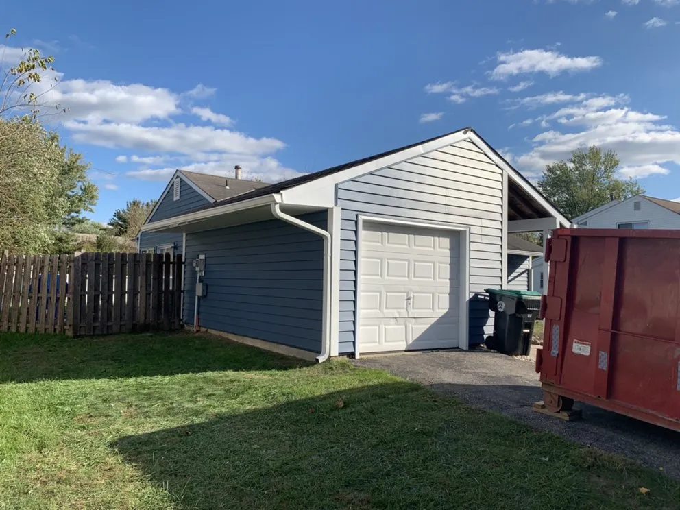 Slide of Reanimate contractors