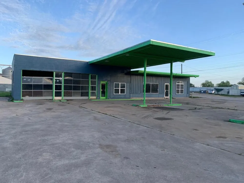 Slide of Reborn Roofing & Construction