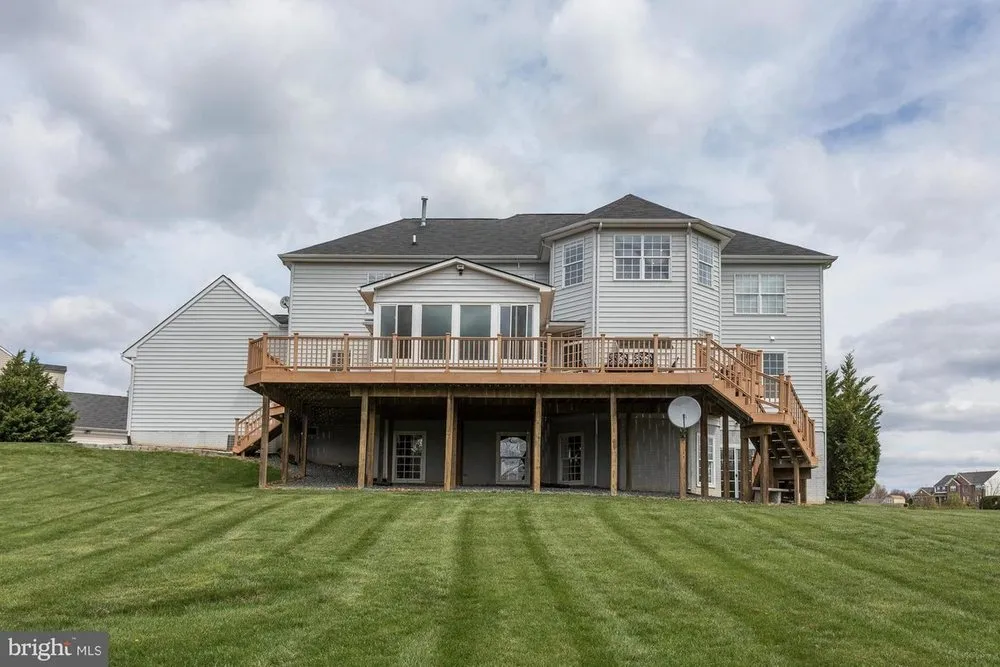 Slide of Rebuild Contractors