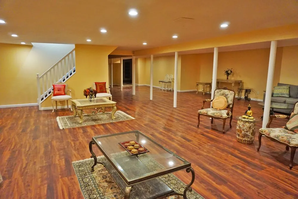 Slide of Recino's Home Improvement