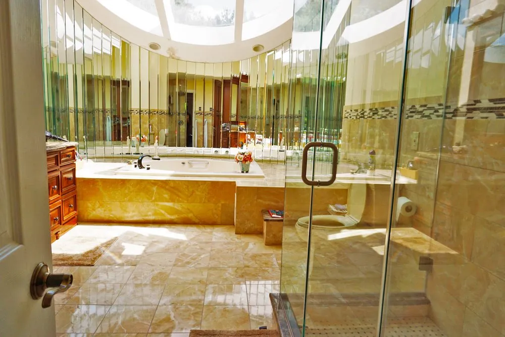 Slide of Recino's Home Improvement