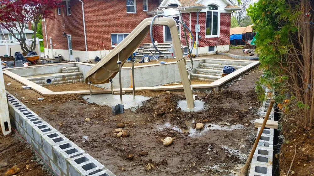 Slide of Recino's Home Improvement