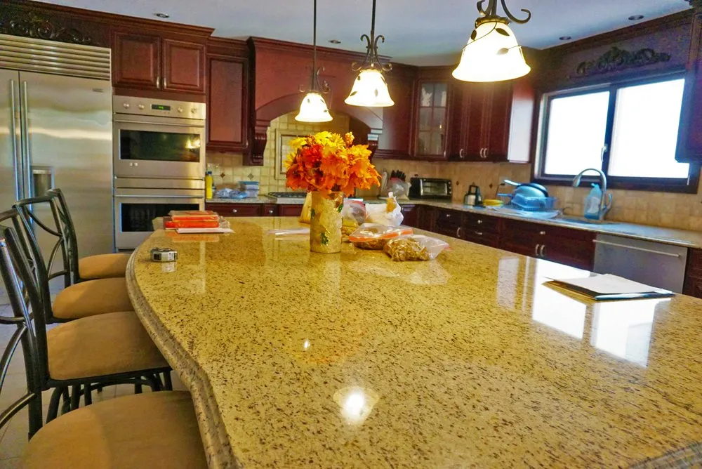 Slide of Recino's Home Improvement