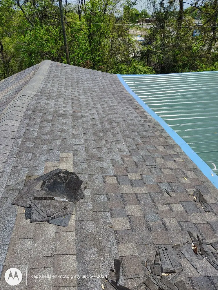 Slide of Recinos Roofing & Remodeling