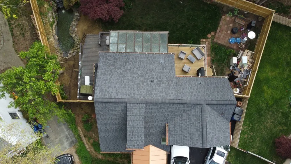 Slide of Recinos Siding Contractor