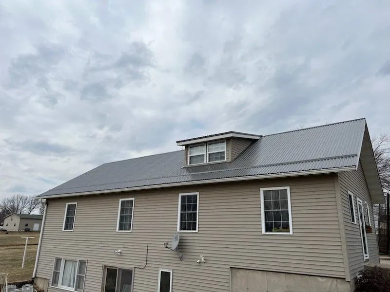 Slide of Recker Construction