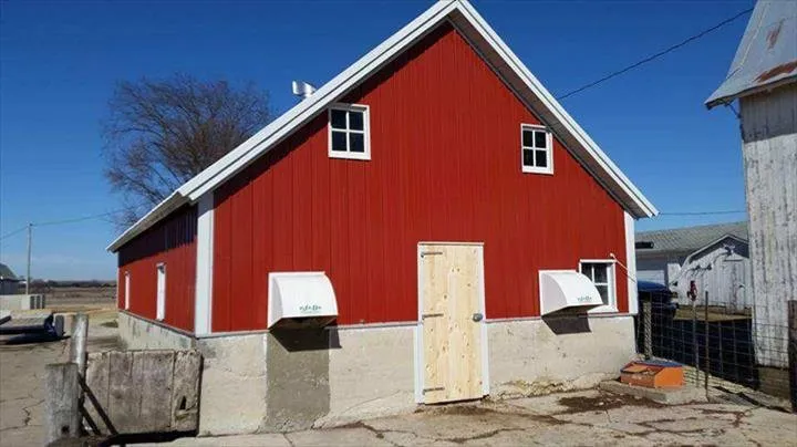 Slide of Recker Construction