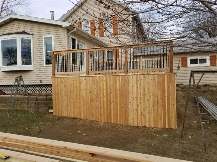 Slide of Recker Construction