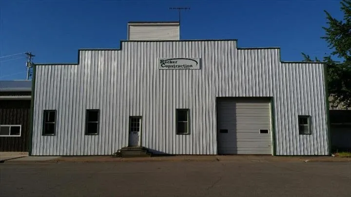 Slide of Recker Construction