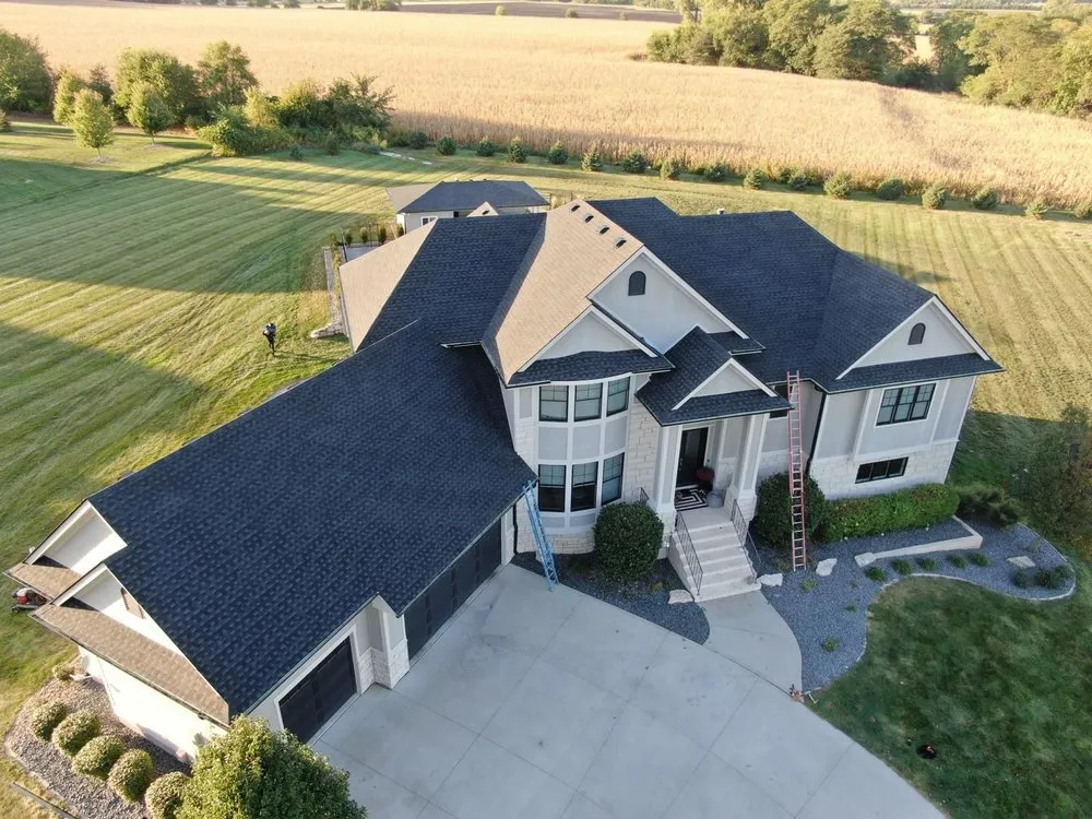 Slide of Recon Roofing & Construction