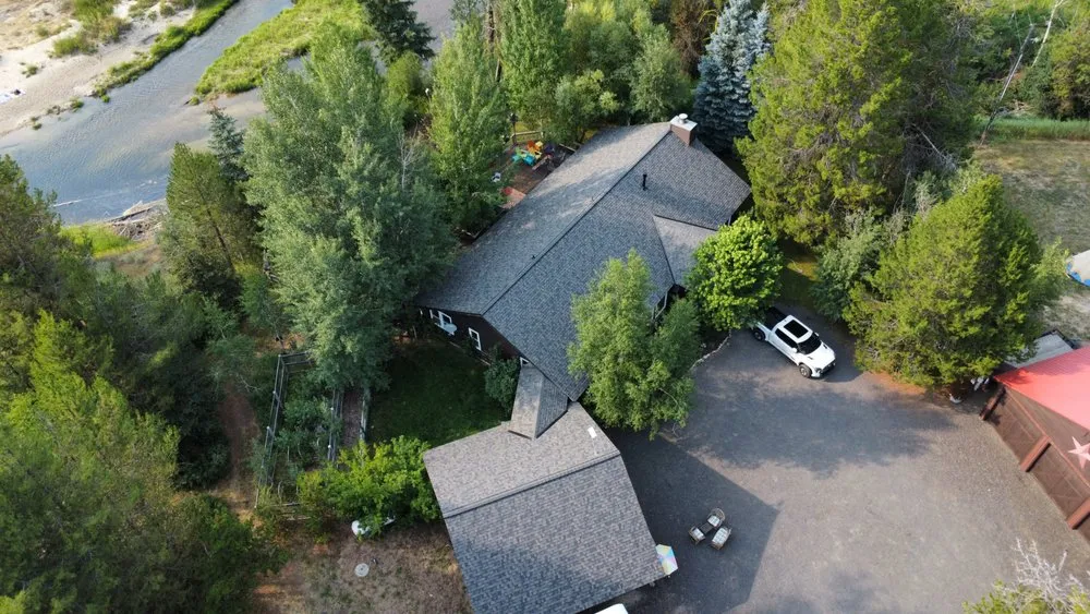 Slide of Recon Roofing & Solar