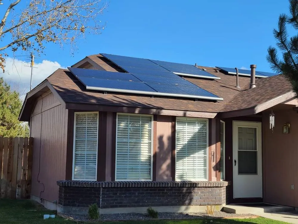 Slide of Recon Roofing & Solar