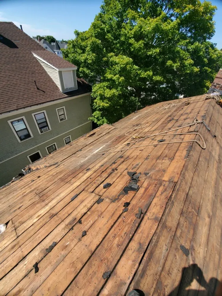 Slide of Recon Roofing And Gutters