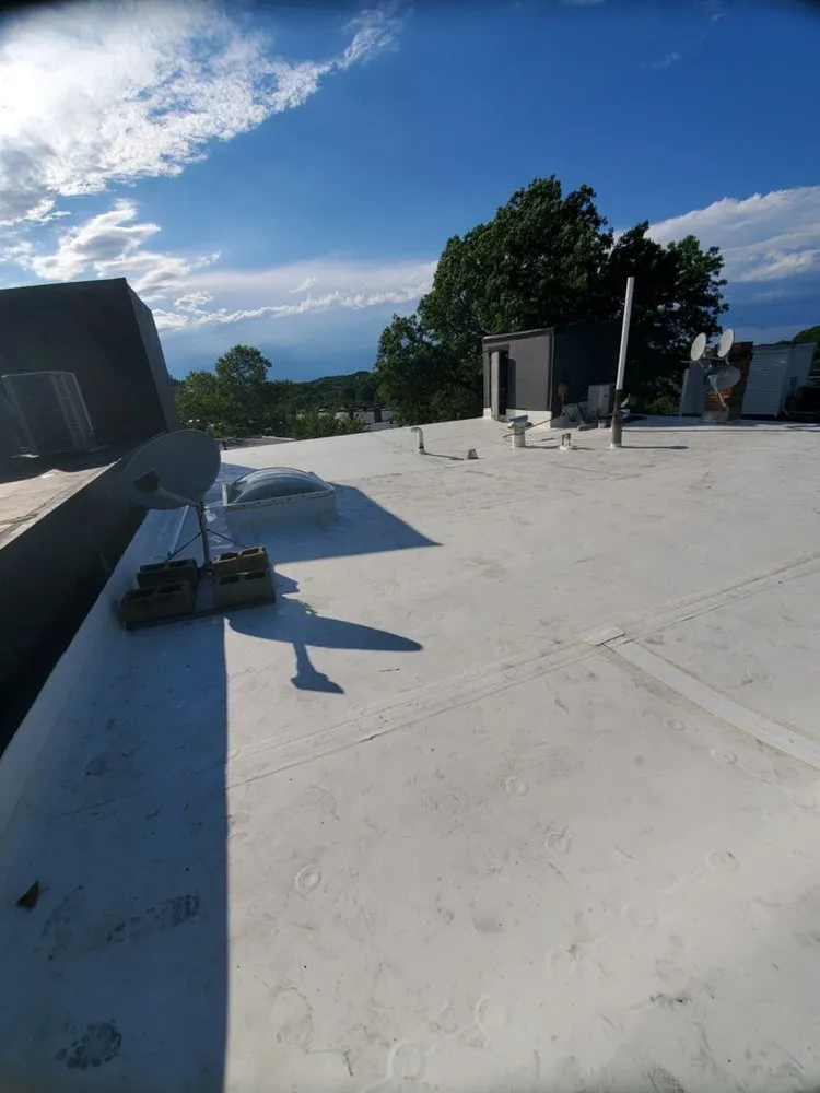 Slide of Recon Roofing And Gutters