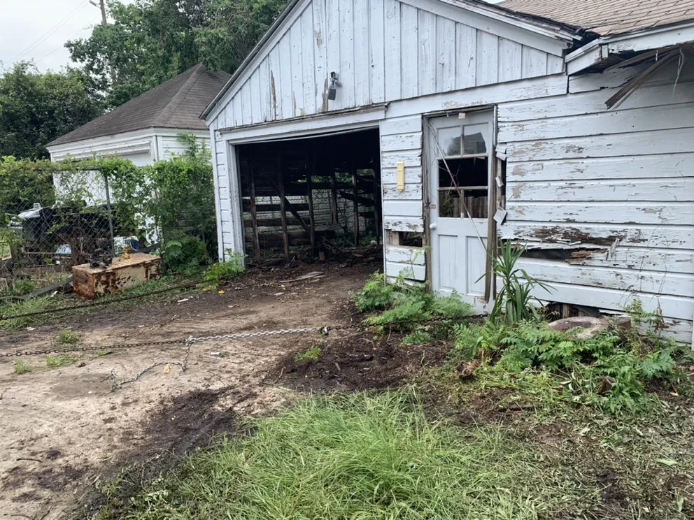 Slide of Recon Services