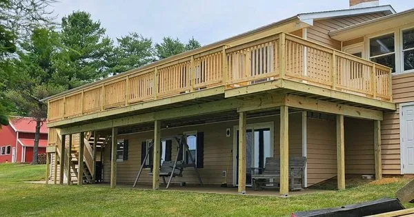 Red Beaver Construction Logo