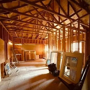 Slide of Red Framing & Remodeling