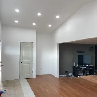 Slide of Red Framing & Remodeling