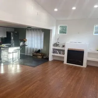 Slide of Red Framing & Remodeling