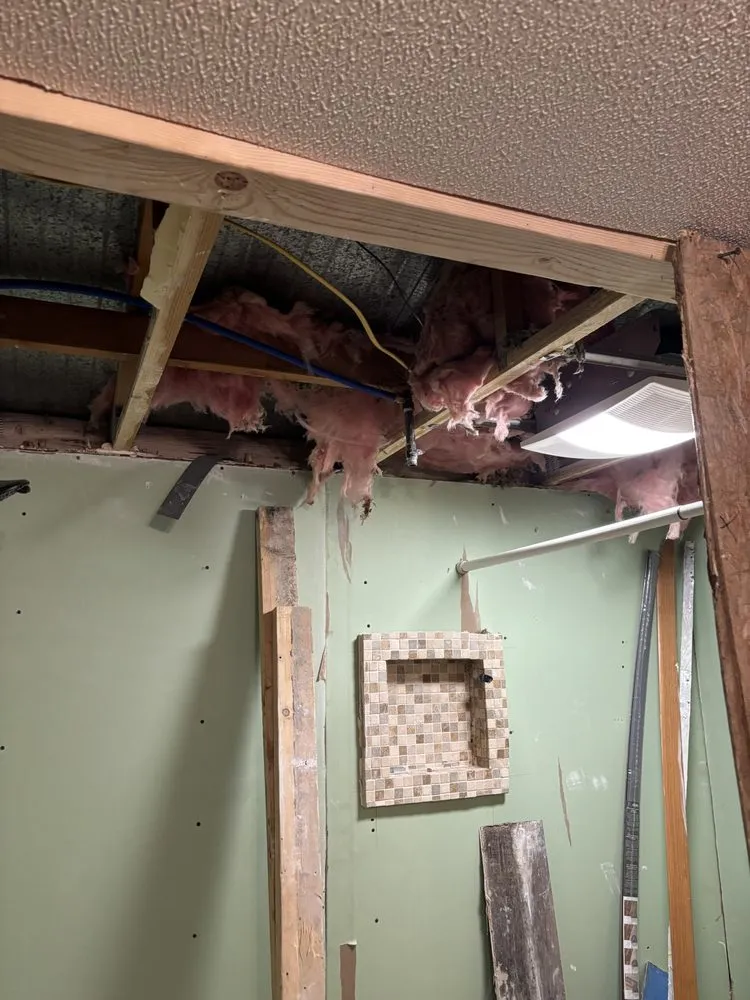 Slide of Red Hill Roofing and Construction