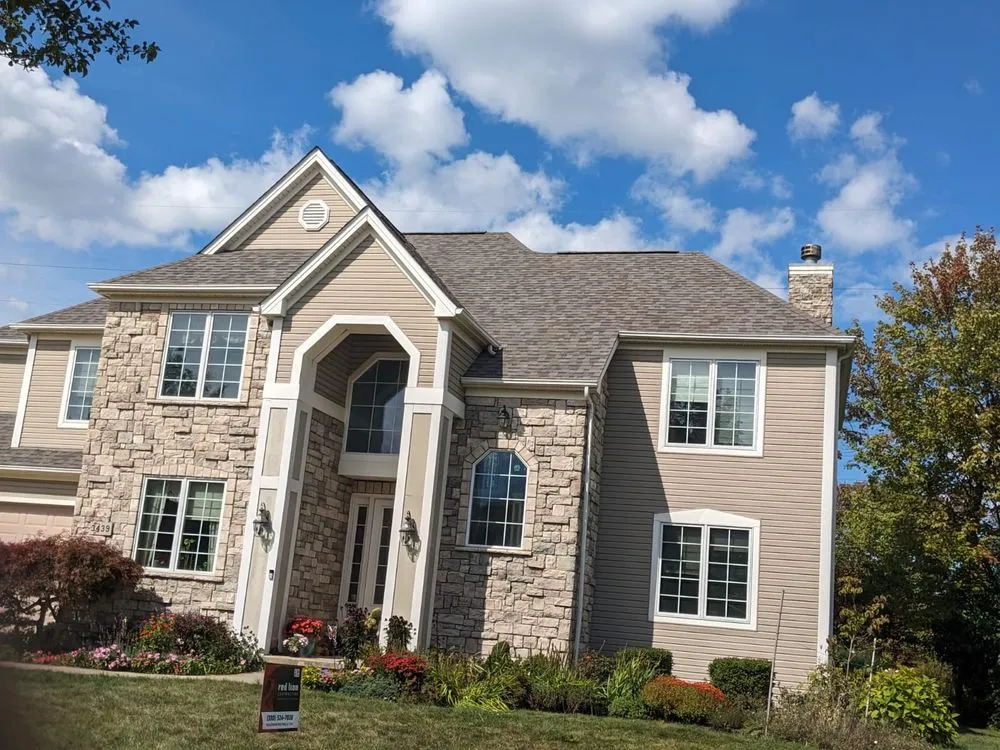 Slide of Red Lion Contracting