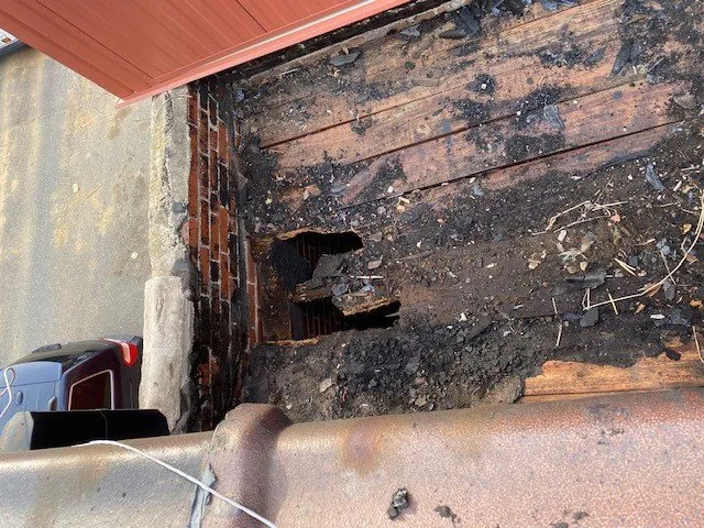 Slide of Red Maison Construction