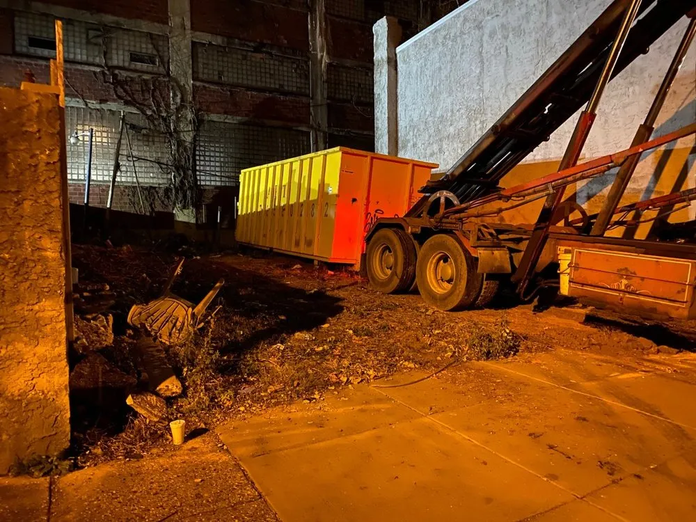 Slide of Red Maison Construction