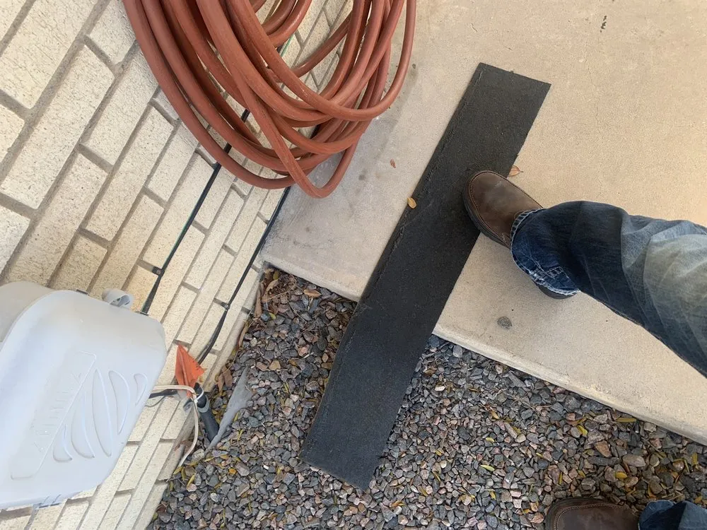 Slide of Red Oak Exteriors