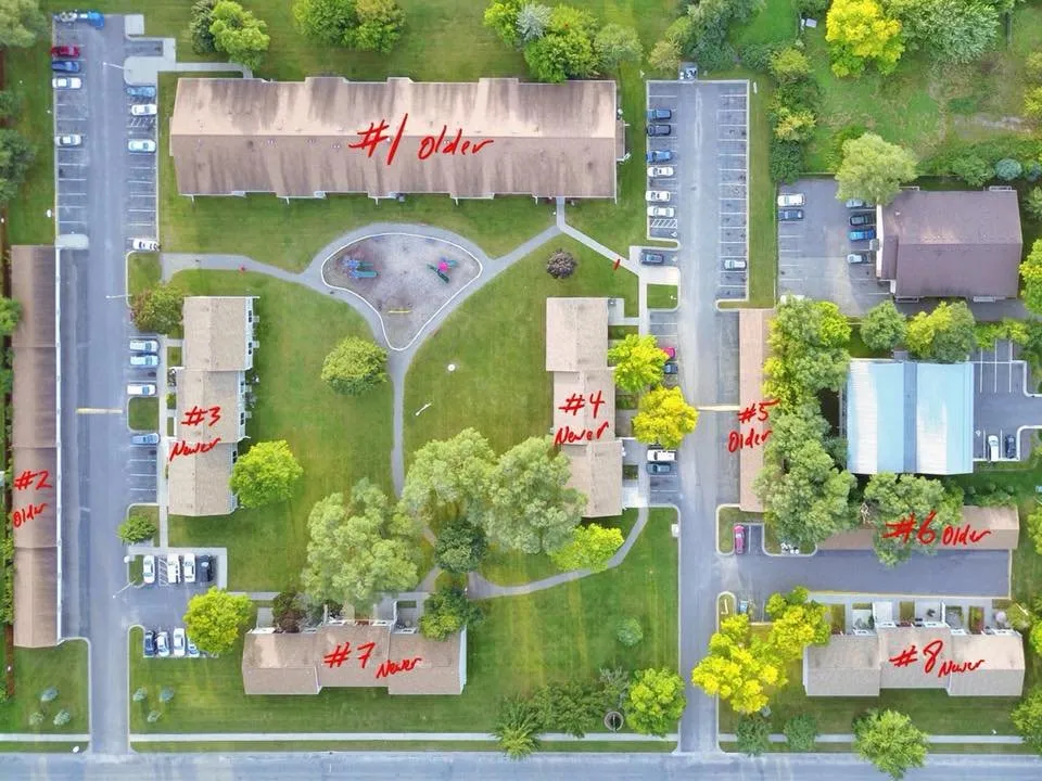 Slide of Red Oak Exteriors