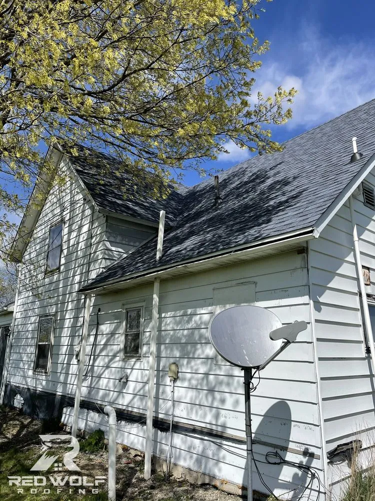 Slide of Red Wolf Roofing