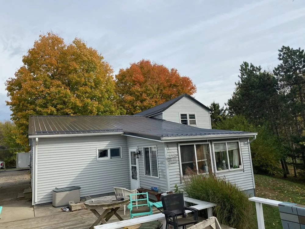 Slide of Red Wolf Roofing