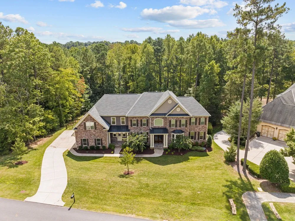 Slide of Red Wolf Roofing