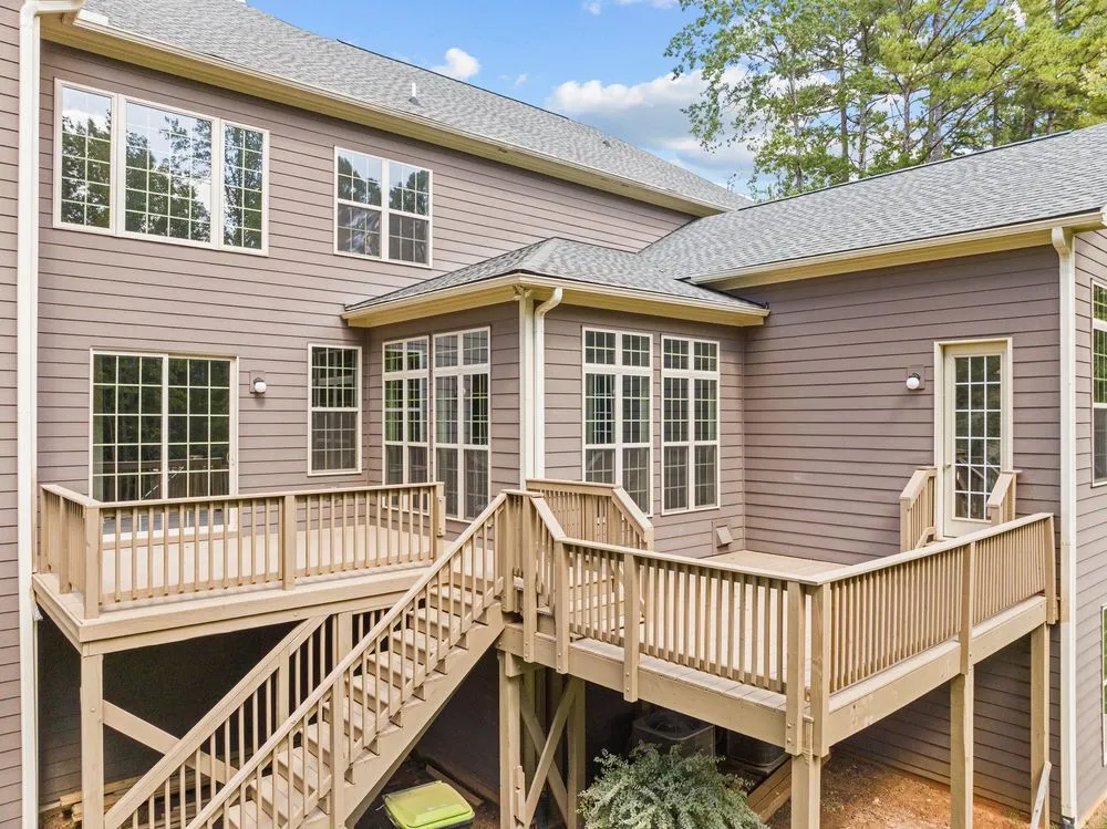 Slide of Red Wolf Roofing