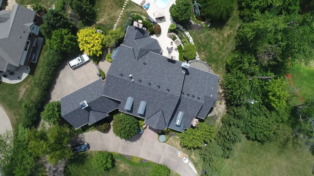 Professional residential roofing service in St. Louis, MO - Redbird Roofing & Exteriors